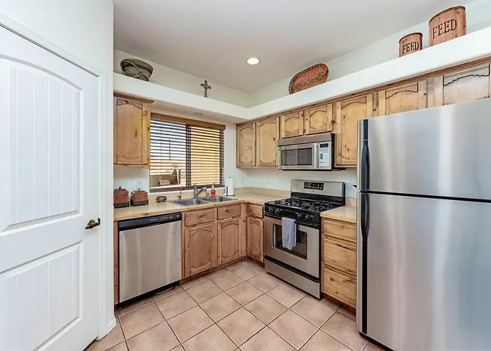 Southwest Oasis Pool Pool Table Sleep20 Holiday home Lake Havasu City