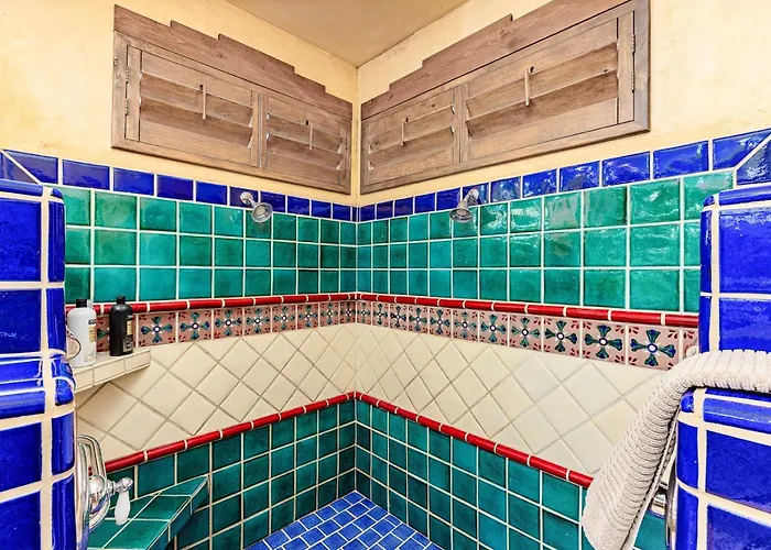 Southwest Oasis Pool Pool Table Sleep20 Holiday home *