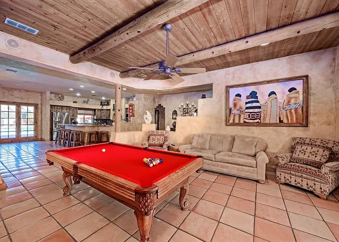 Southwest Oasis Pool Pool Table Sleep20 * Lake Havasu City