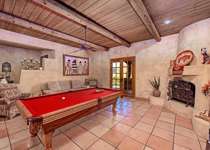 Southwest Oasis Pool Pool Table Sleep20 Holiday home